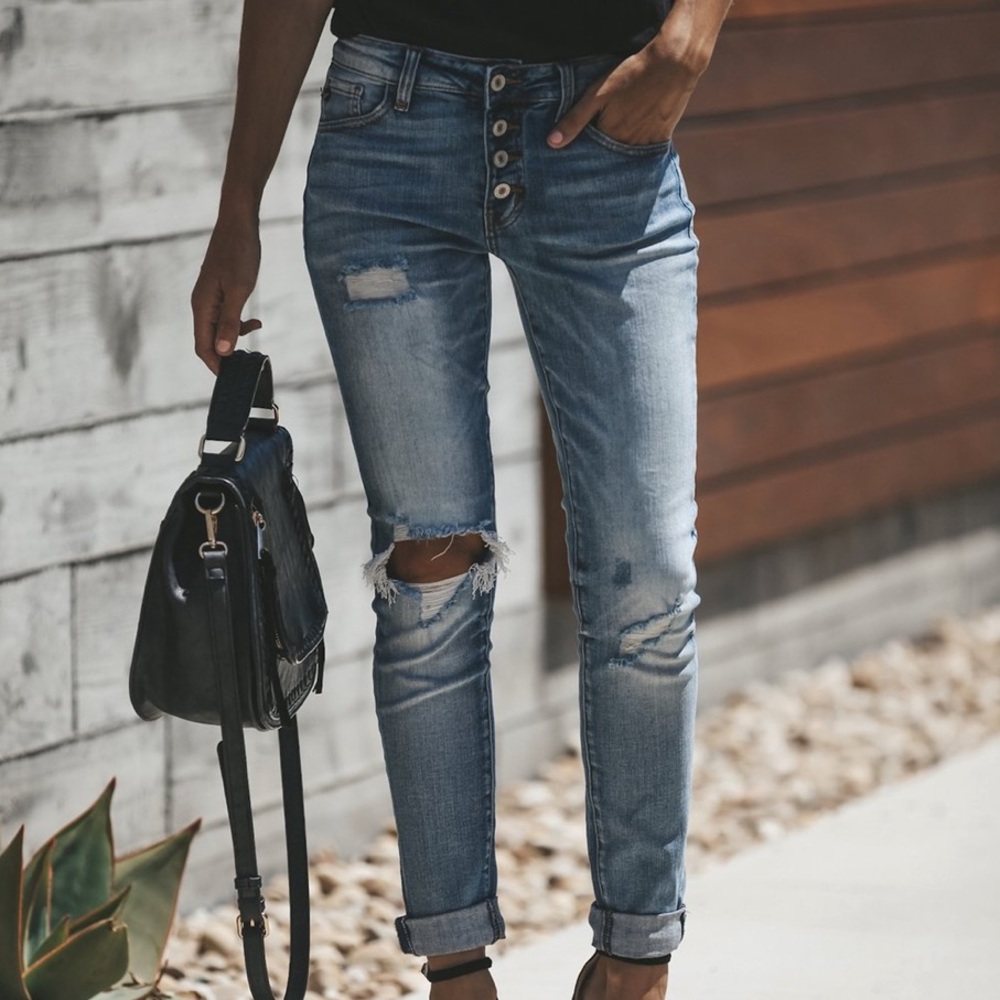 NWT KanCan Midrise Button Fly Mom Girlfriend Jeans - Picture 7 of 11